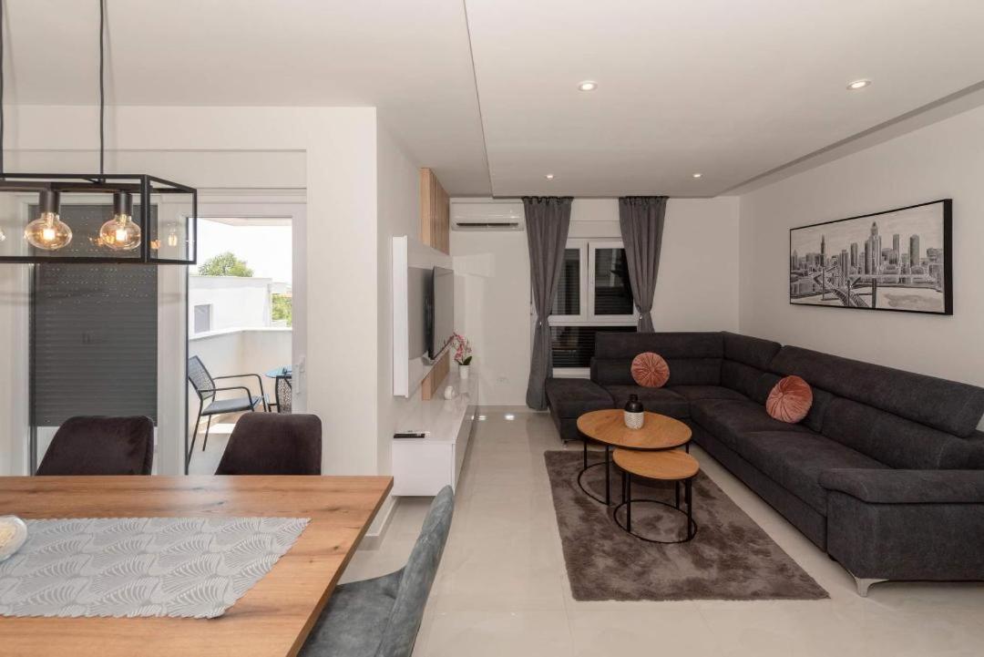 Penthouse Paola- Modern And Luxury Apartment In 扎达尔 外观 照片